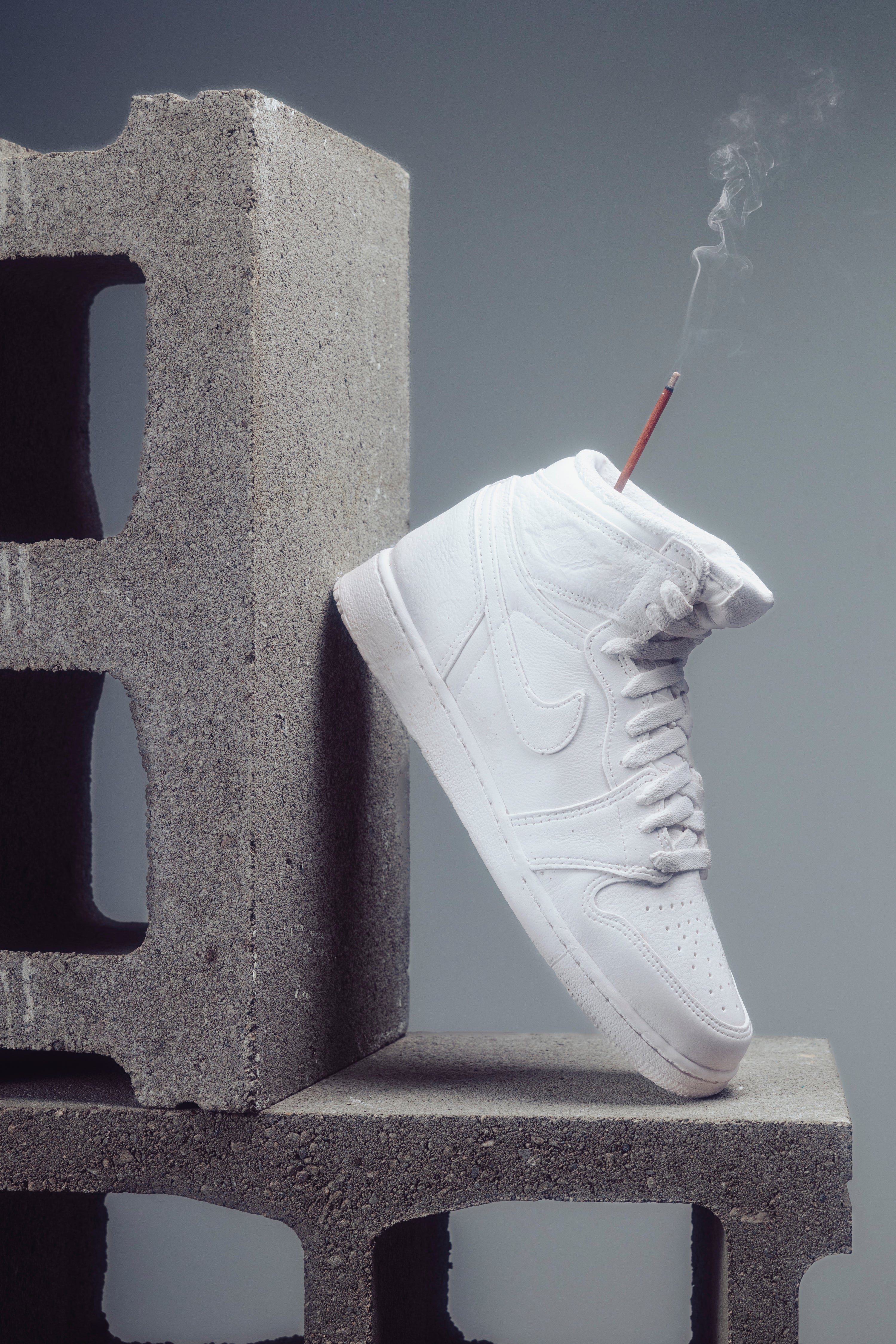JORDAN 1 INCENSE BURNER
